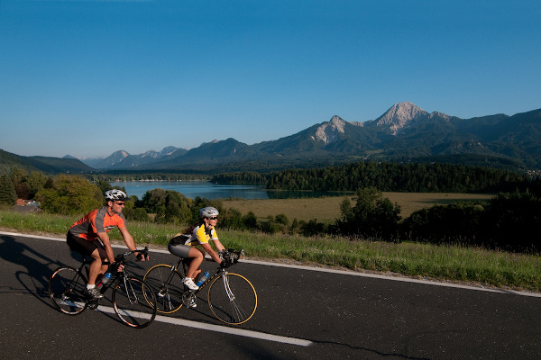 Guided cycling tours